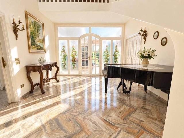 Villa in vendita a San Nicola La Strada