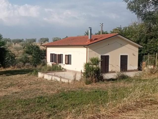 Villa in vendita a San Nicola Manfredi BN