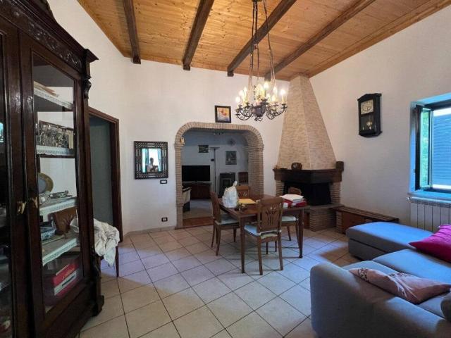 Villa in vendita a San Nicola Manfredi BN