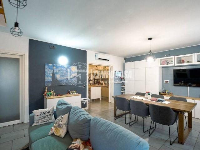 Villa in vendita a San Bassano CR