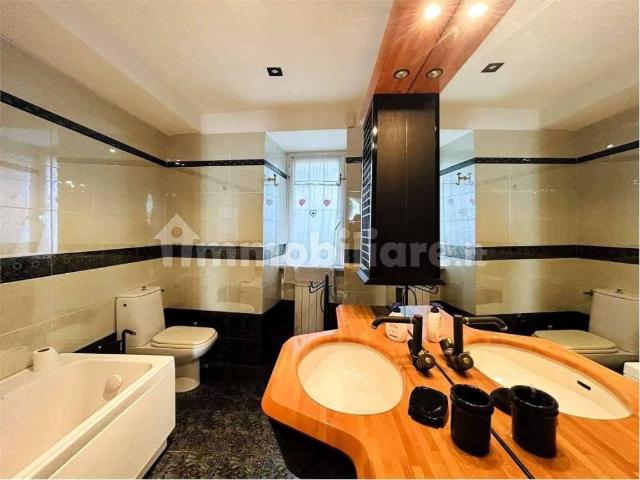 Villa in vendita a San Bartolomeo al Mare IM
