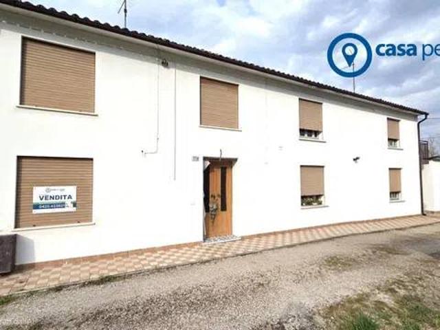 Villa in vendita a San Bellino RO