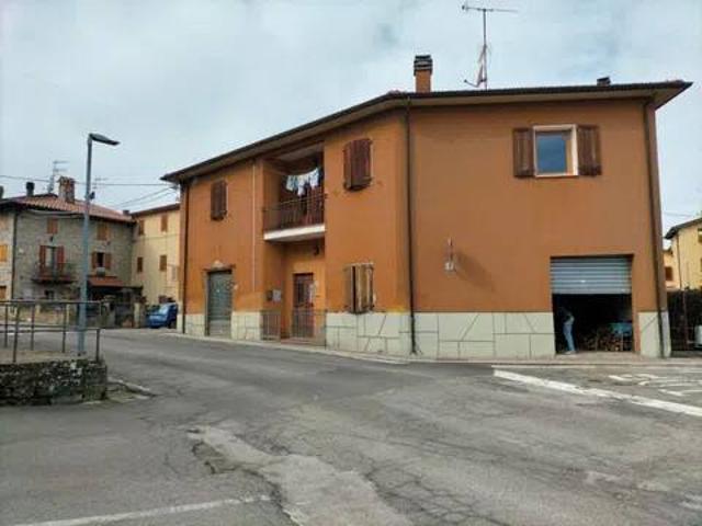Villa in vendita a San Benedetto Val di Sambro BO