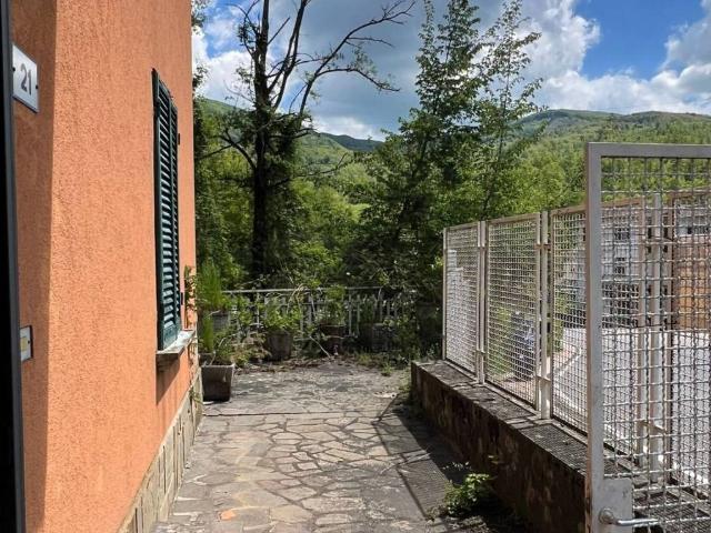 Villa in vendita a San Benedetto Val di Sambro BO