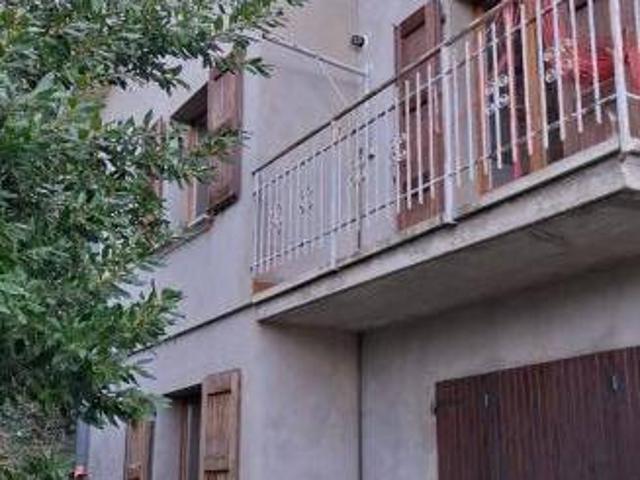 Villa in vendita a San Benedetto Val di Sambro BO
