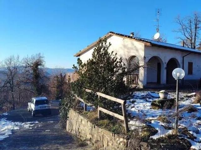 Villa in vendita a San Benedetto Val di Sambro BO