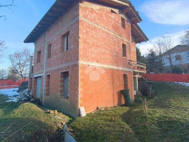 Villa in vendita a San Benedetto Val di Sambro BO