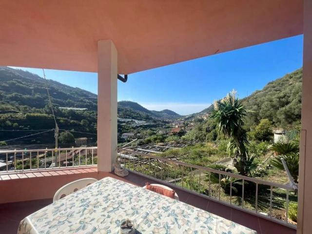 Villa in vendita a San Biagio della Cima IM