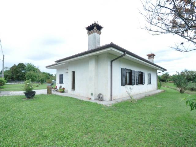Villa in vendita a San Canzian d'Isonzo GO