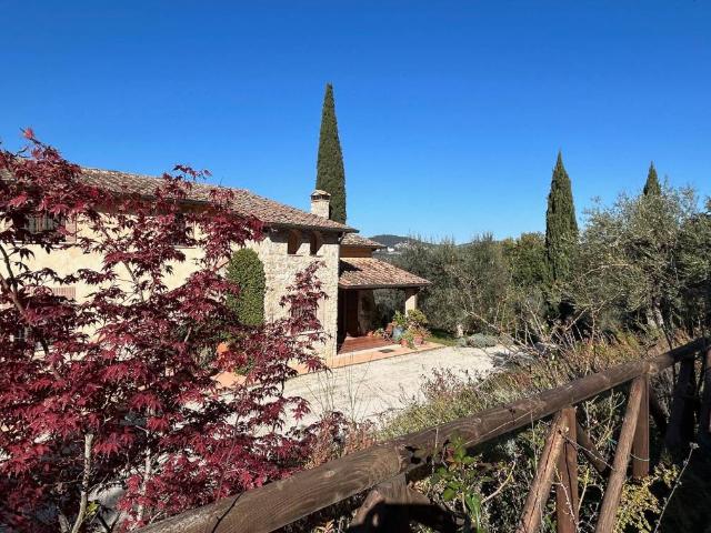Villa in vendita a San Casciano dei Bagni SI