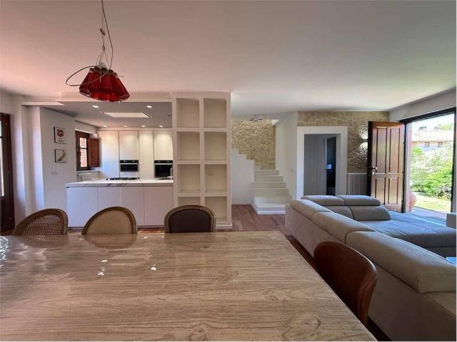 Villa in vendita a San Carlo Canavese TO