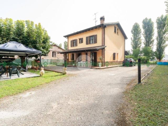 Villa in vendita a San Cesario sul Panaro MO