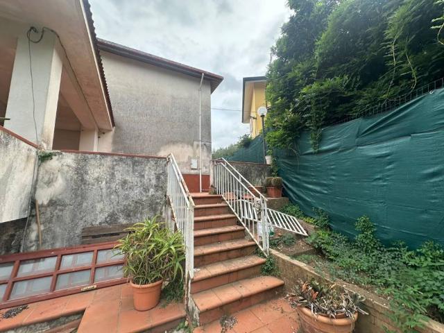 Villa in vendita a San Cipriano Picentino SA