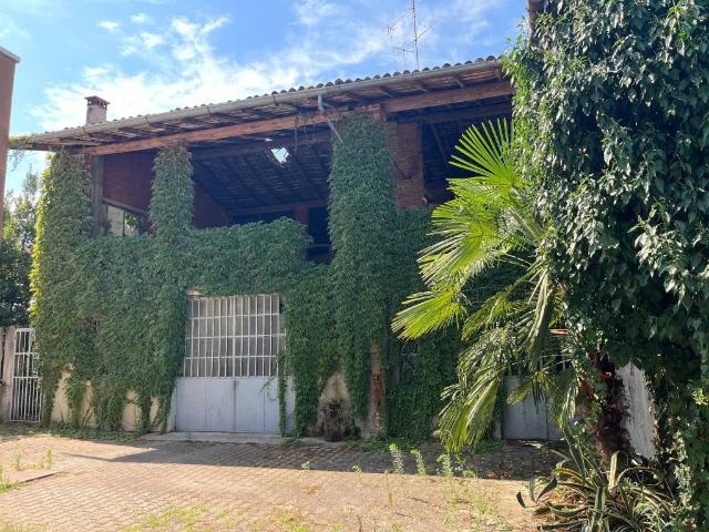 Villa in vendita a San Colombano al Lambro MI