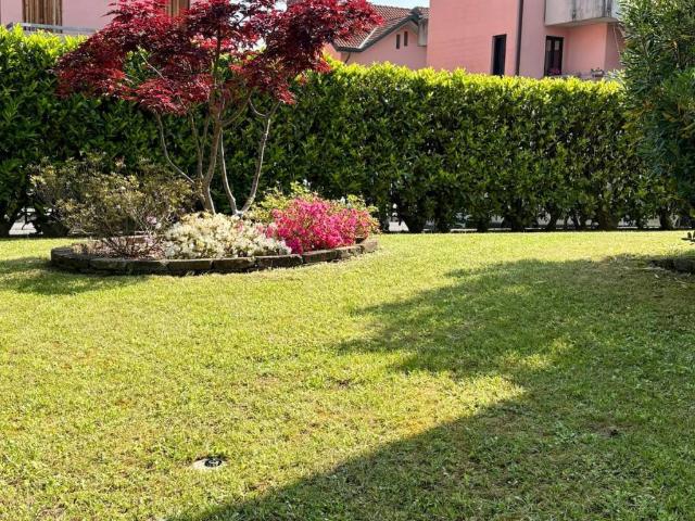 Villa in vendita a San Colombano al Lambro MI
