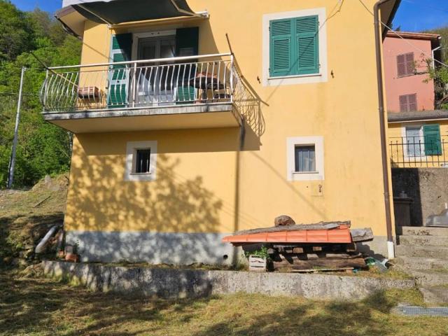 Villa in vendita a San Colombano Certenoli GE