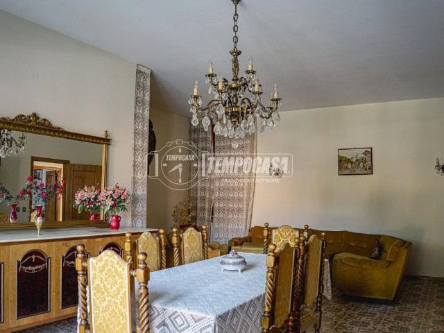 Villa in vendita a San Costanzo PU