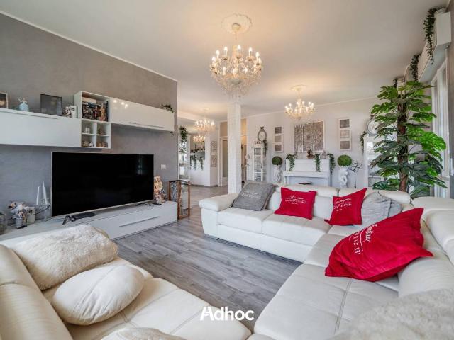 Villa in vendita a San Costanzo PU