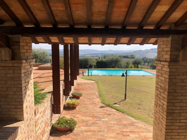 Villa in vendita a San Costanzo PU