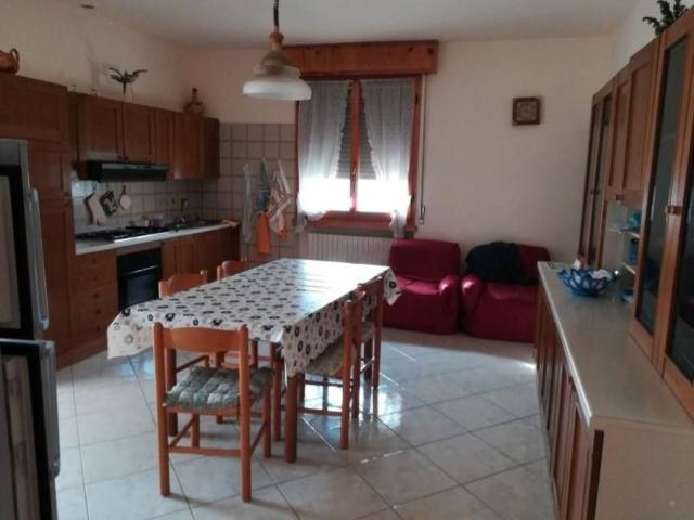 Villa in vendita a San Costanzo PU