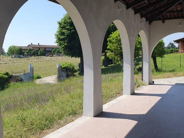 Villa in vendita a San Damiano d'Asti AT