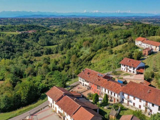 Villa in vendita a San Damiano d'Asti AT