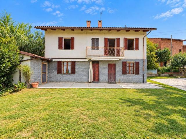 Villa in vendita a San Damiano d'Asti AT