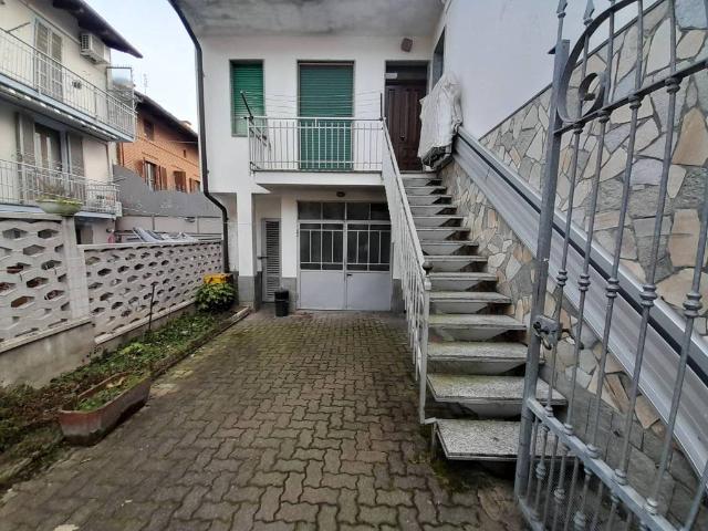 Villa in vendita a San Damiano d'Asti AT