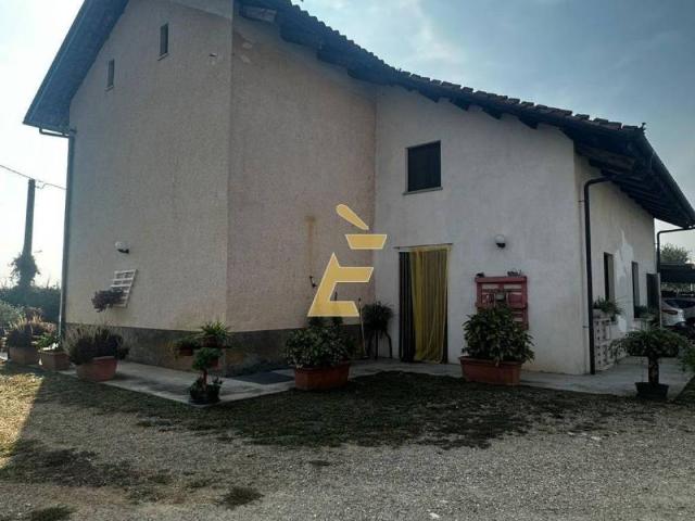 Villa in vendita a San Damiano d'Asti AT