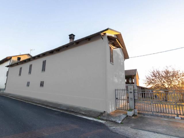 Casa indipendente in vendita a San Damiano d'Asti AT
