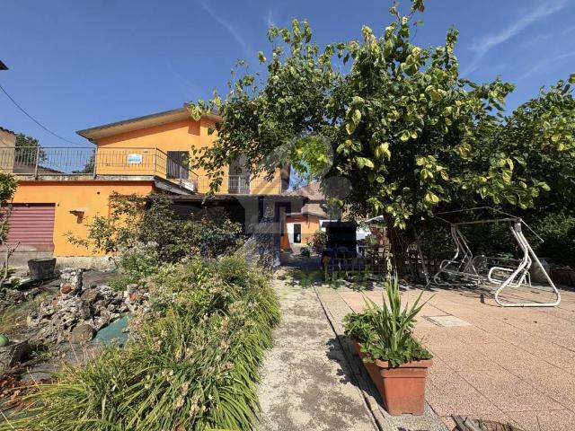 Villa in vendita a San Daniele Po CR