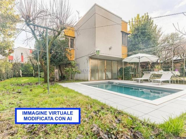Villa in vendita a San Donato Milanese MI