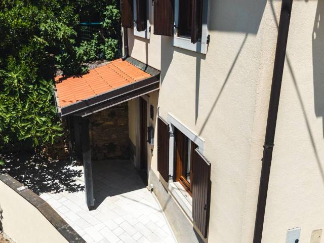 Villa in vendita a San Dorligo della Valle Dolina TS