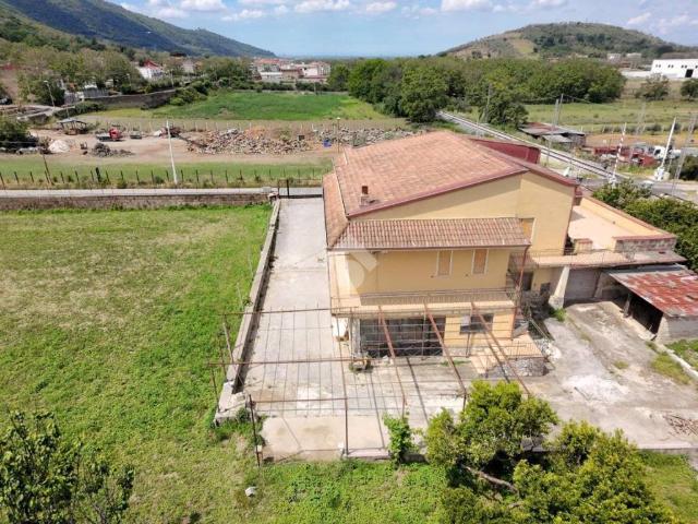 Villa in vendita a San Felice a Cancello CE