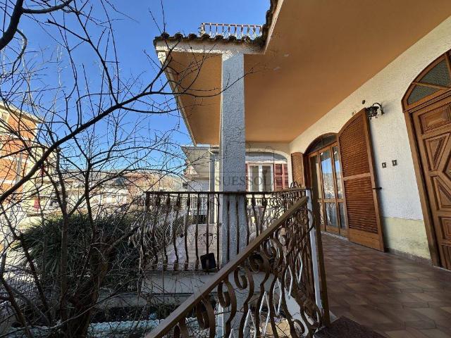 Villa in vendita a San Felice a Cancello CE