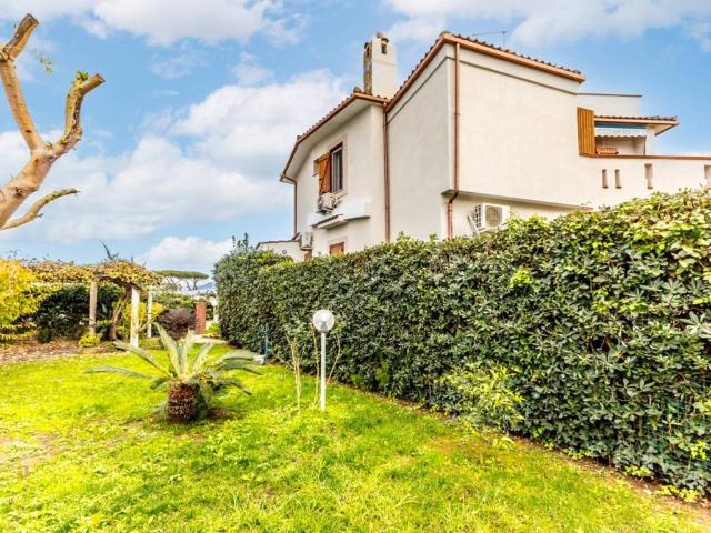Villa in vendita a San Felice Circeo LT