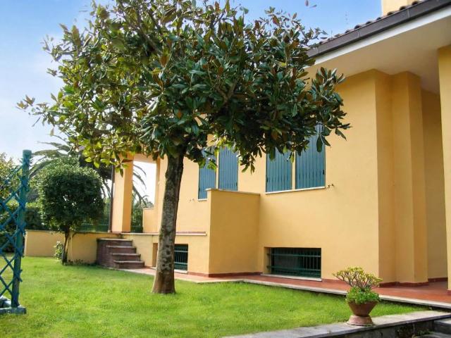 Villa in vendita a San Felice Circeo LT
