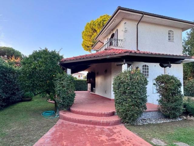 Villa in vendita a San Felice Circeo LT