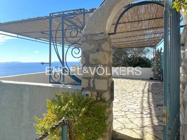 Villa in vendita a San Felice Circeo LT