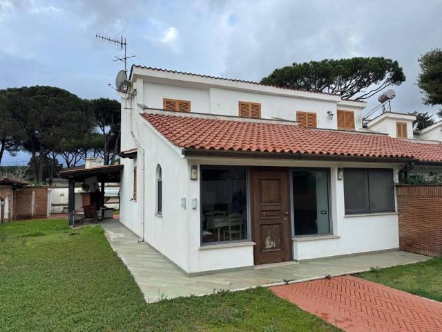 Villa in vendita a San Felice Circeo LT