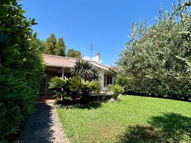 Villa in vendita a San Felice Circeo LT