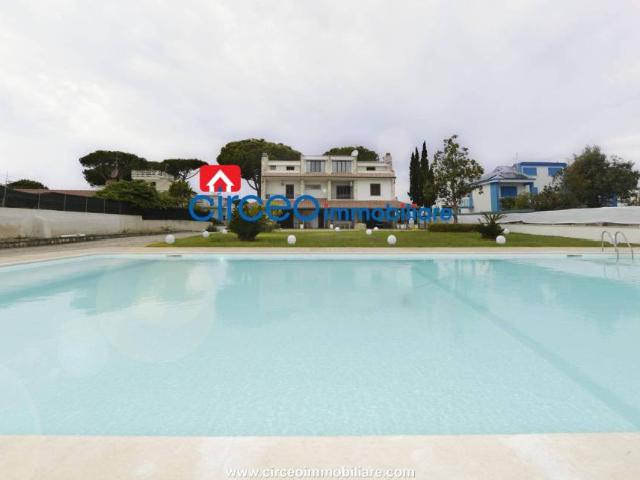 Villa in vendita a San Felice Circeo LT