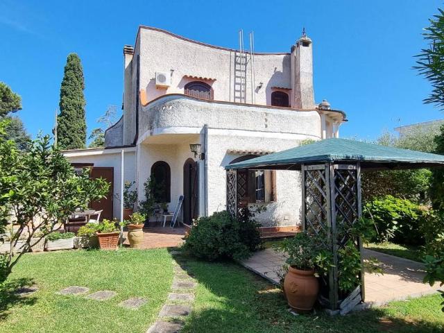 Villa in vendita a San Felice Circeo LT