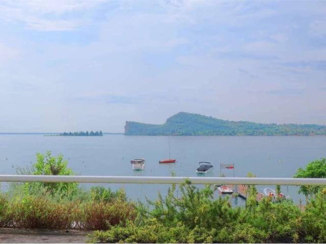 Villa in vendita a San Felice del Benaco BS