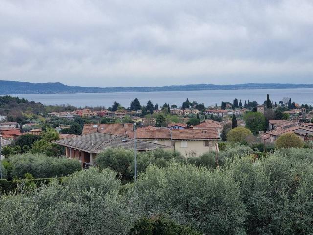 Villa in vendita a San Felice del Benaco BS