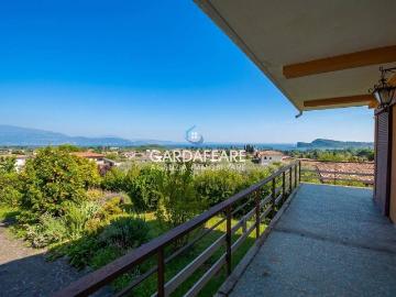 Villa in vendita a San Felice del Benaco BS