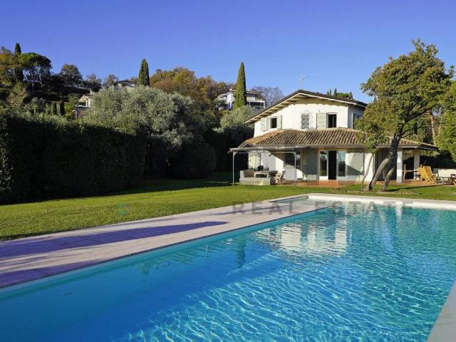 Villa in vendita a San Felice del Benaco BS