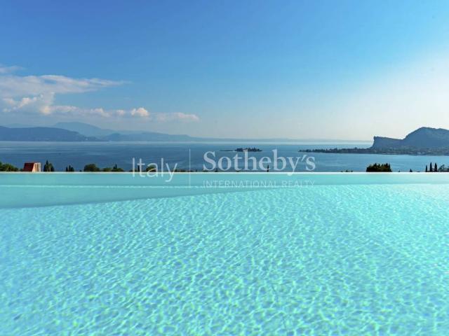 Villa in vendita a San Felice del Benaco BS