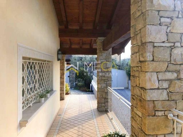 Villa in vendita a San Felice del Benaco BS