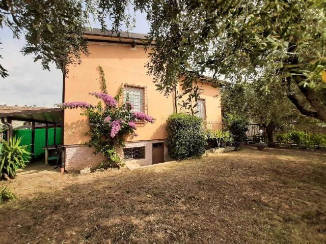 Villa in vendita a San Felice del Benaco BS